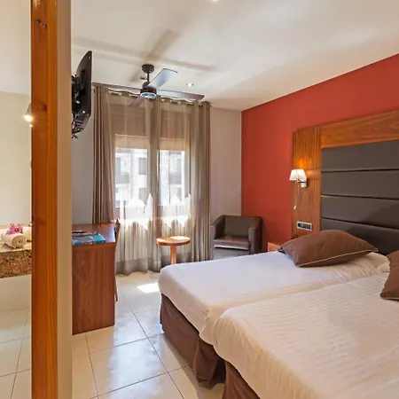 Restaurant Castellarnau Hotel 3*