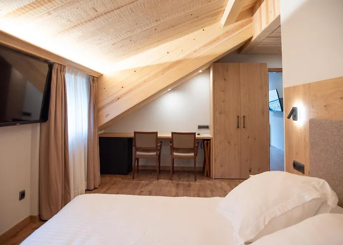 Restaurant Castellarnau Hotel 3*